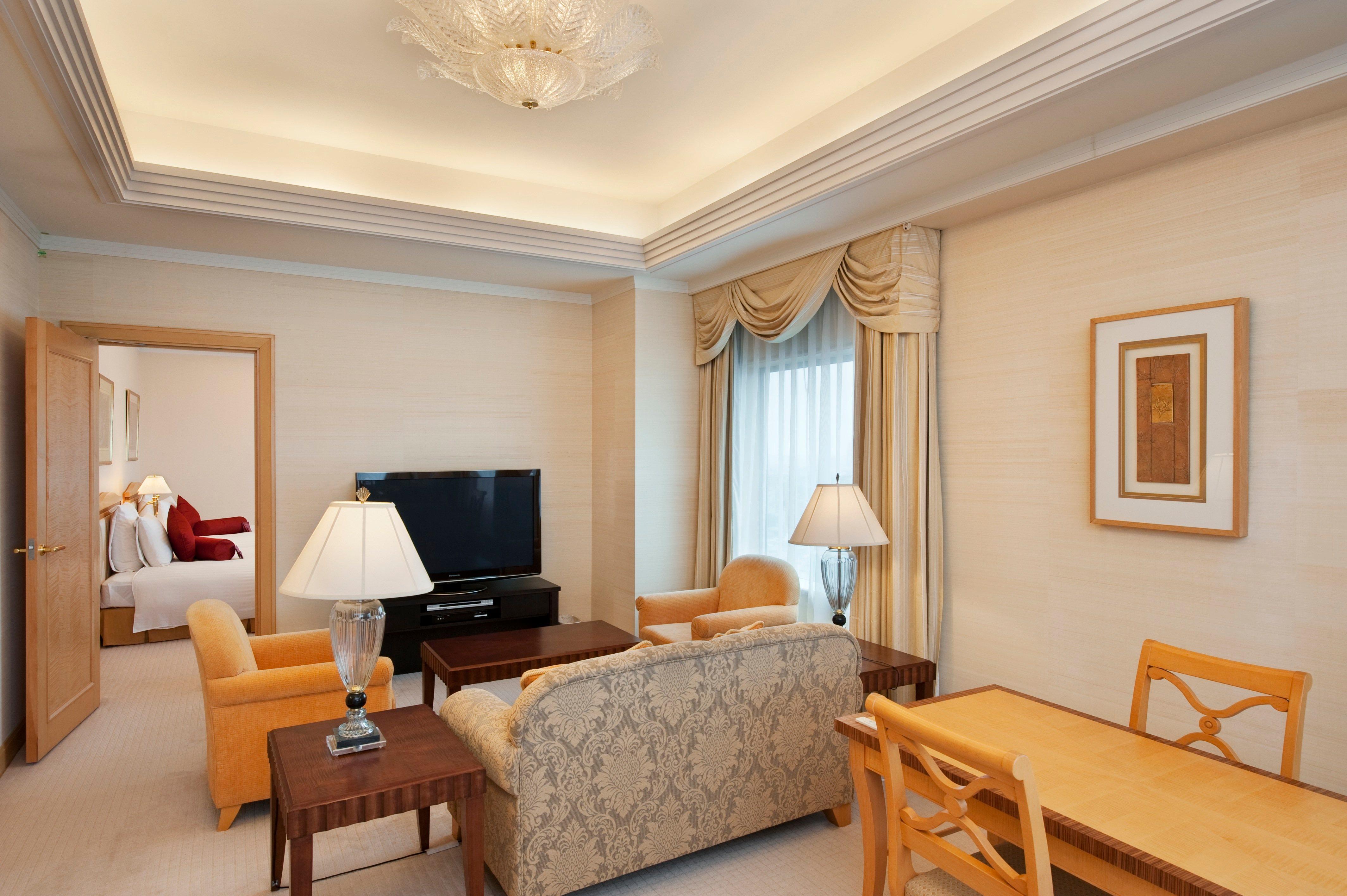 Отель Ana Crowne Plaza Toyama By Ihg Экстерьер фото