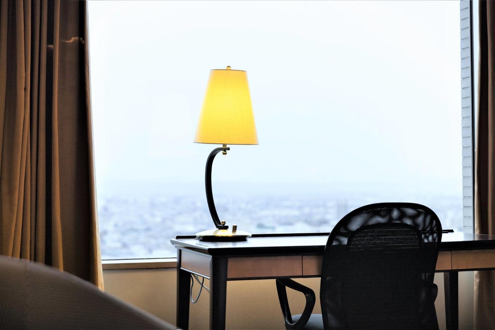 Отель Ana Crowne Plaza Toyama By Ihg Экстерьер фото